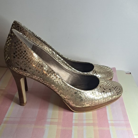 Moda Spana Snakeskin Heels - Metallic Champaigne Gold - Sz.  9m - Picture 7 of 12